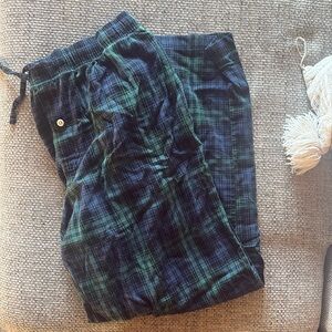 Men’s pajama bottoms